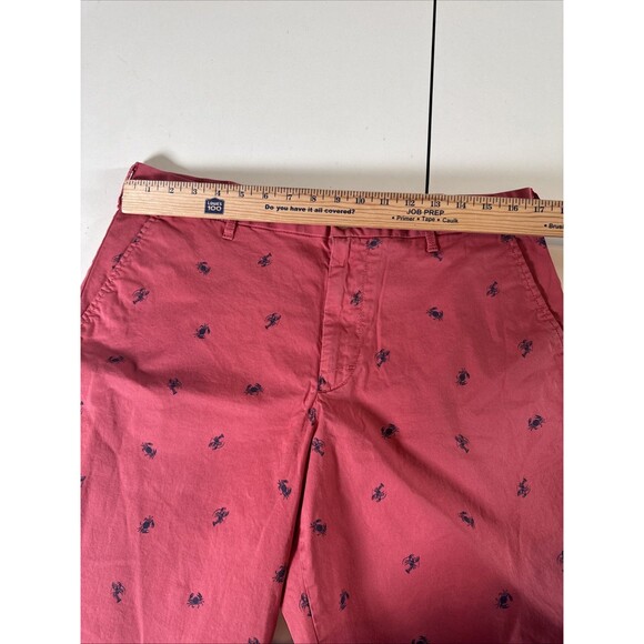 IZOD Performance Advantage Saltwater Golf Shorts 34 Lobsters Crabs Slash Pockets - Picture 3 of 8